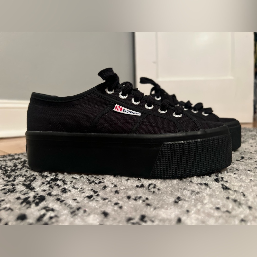 Superga Women's Black Canvas Sneakers - Picture 2 of 8